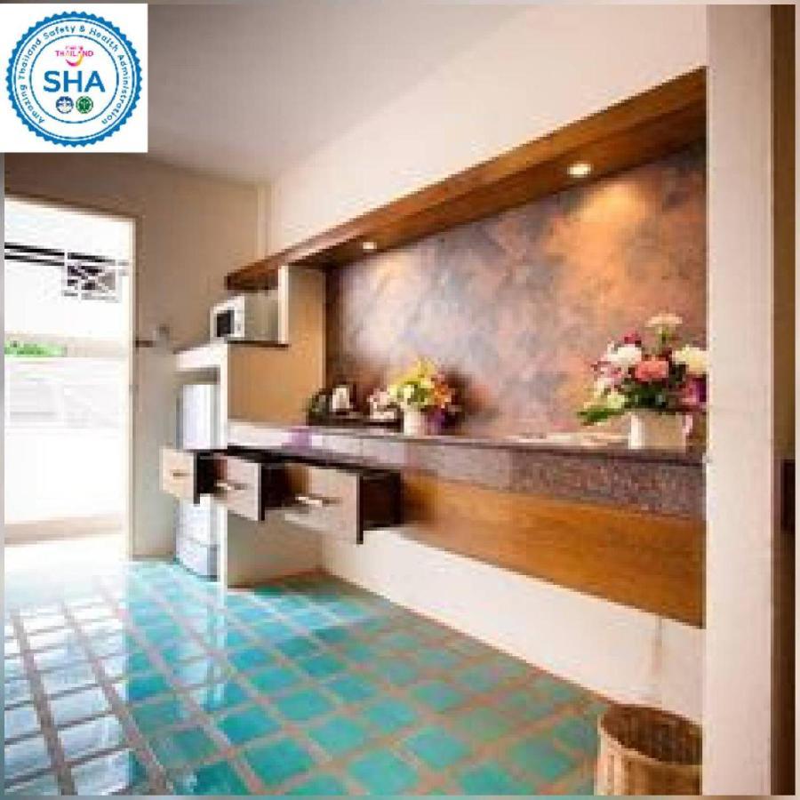 Baan Pron Phateep Patong Exterior photo