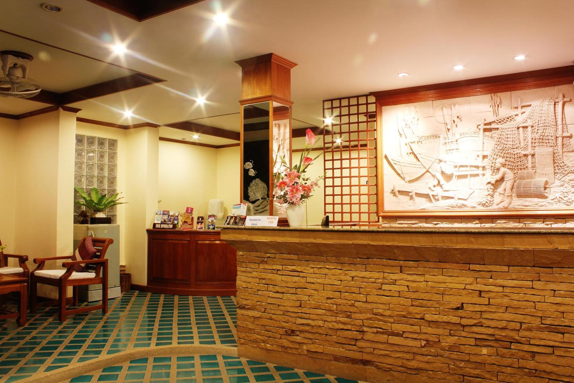 Baan Pron Phateep Patong Exterior photo