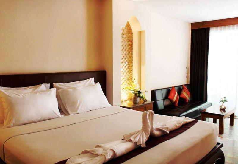 Baan Pron Phateep Patong Room photo