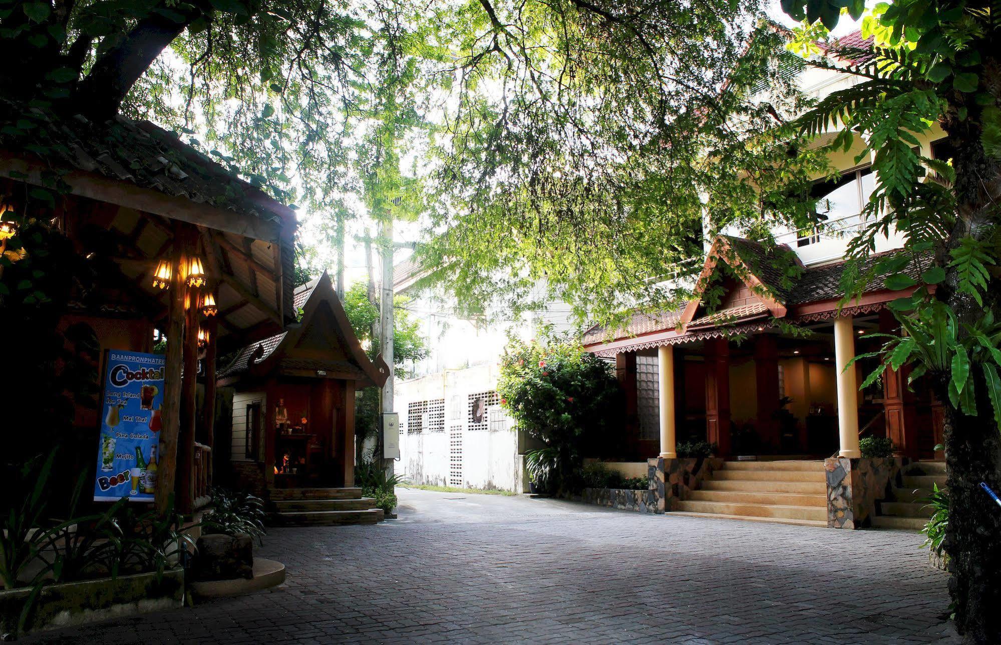 Baan Pron Phateep Patong Exterior photo